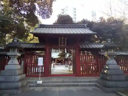 金王八幡宮の山門