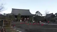 清凉寺の本殿