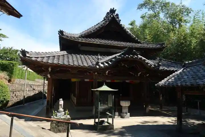 地蔵寺の本殿・本堂