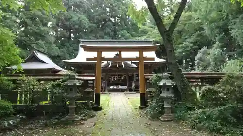 都々古別神社(馬場)の鳥居