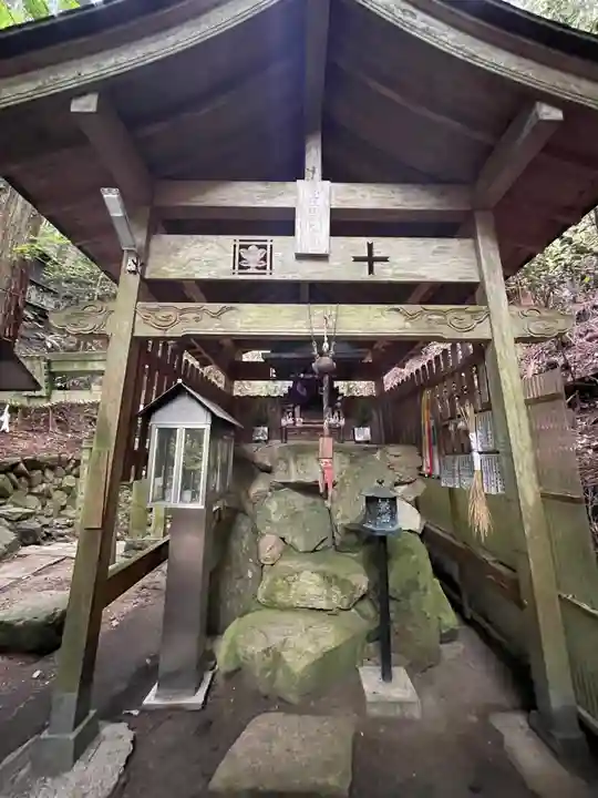 妙見山奥の院の末社・摂社