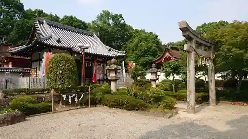 壺井八幡宮の鳥居