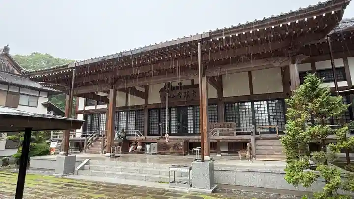 雪蹊寺の本殿・本堂