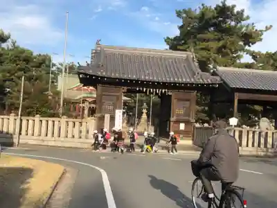浜宮天神社の山門・神門