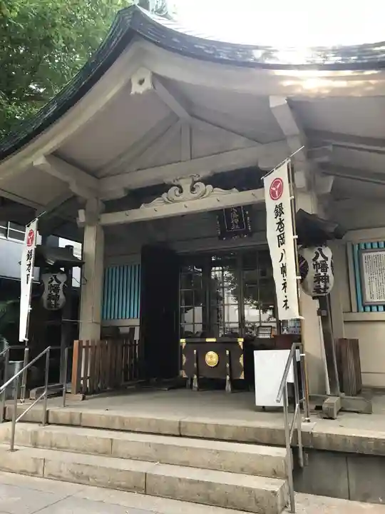 銀杏岡八幡神社の本殿・本堂