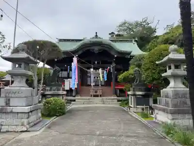江名諏訪神社の{uncategorized: "未分類", other: "その他", undefined: "問題あり", building: "その他建物", grave: "お墓", sacred_gate: "鳥居", guardian: "狛犬", statue: "像", buddha: "仏像", history: "歴史", nature: "自然", garden: "庭園", animal: "動物", pagoda: "塔", temizu: "手水舎", mountain_gate: "山門・神門", sanctuary: "本殿・本堂", subordinate: "末社・摂社", art: "芸術", scenery: "景色", jizo: "地蔵", ema: "絵馬", goshuin: "御朱印", omikuji: "おみくじ", items: "授与品その他", amulet: "お守り", goshuincho: "御朱印帳", eats: "食事", festival: "お祭り", votive_dance: "神楽", shichigosan: "七五三参", wedding: "結婚式", experience: "体験その他", initially: "初詣", around: "周辺", anti_infection: "感染症対策"}