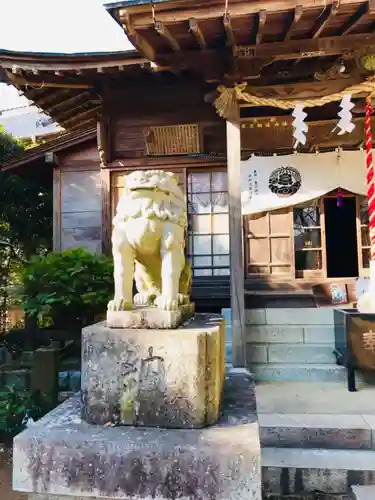 加波山普明神社の狛犬