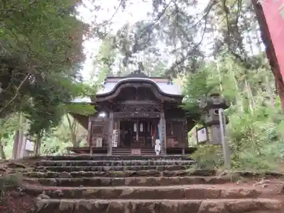 真福寺の本殿・本堂