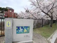 綱敷天満神社の建物その他