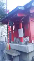 稲荷大明神の建物その他