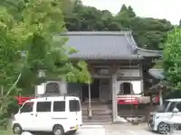 龍教寺の本殿・本堂