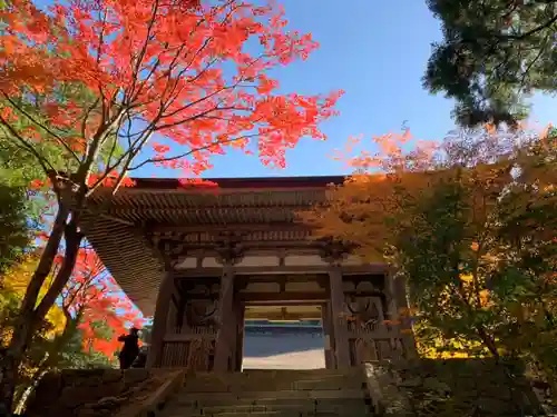 西明寺の山門・神門