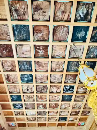 江畔寺の{uncategorized: "未分類", other: "その他", undefined: "問題あり", building: "その他建物", grave: "お墓", sacred_gate: "鳥居", guardian: "狛犬", statue: "像", buddha: "仏像", history: "歴史", nature: "自然", garden: "庭園", animal: "動物", pagoda: "塔", temizu: "手水舎", mountain_gate: "山門・神門", sanctuary: "本殿・本堂", subordinate: "末社・摂社", art: "芸術", scenery: "景色", jizo: "地蔵", ema: "絵馬", goshuin: "御朱印", omikuji: "おみくじ", items: "授与品その他", amulet: "お守り", goshuincho: "御朱印帳", eats: "食事", festival: "お祭り", votive_dance: "神楽", shichigosan: "七五三参", wedding: "結婚式", experience: "体験その他", initially: "初詣", around: "周辺", anti_infection: "感染症対策"}