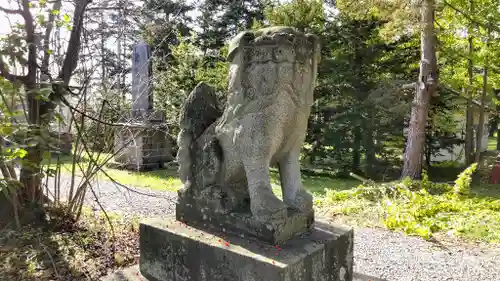 雨龍神社の狛犬