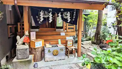 五十稲荷神社(栄寿稲荷神社)の本殿