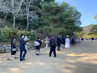 厳島神社の{uncategorized: "未分類", other: "その他", undefined: "問題あり", building: "その他建物", grave: "お墓", sacred_gate: "鳥居", guardian: "狛犬", statue: "像", buddha: "仏像", history: "歴史", nature: "自然", garden: "庭園", animal: "動物", pagoda: "塔", temizu: "手水舎", mountain_gate: "山門・神門", sanctuary: "本殿・本堂", subordinate: "末社・摂社", art: "芸術", scenery: "景色", jizo: "地蔵", ema: "絵馬", goshuin: "御朱印", omikuji: "おみくじ", items: "授与品その他", amulet: "お守り", goshuincho: "御朱印帳", eats: "食事", festival: "お祭り", votive_dance: "神楽", shichigosan: "七五三参", wedding: "結婚式", experience: "体験その他", initially: "初詣", around: "周辺", anti_infection: "感染症対策"}