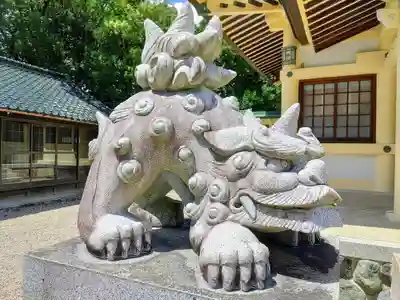 八幡神社（吉根南）の狛犬