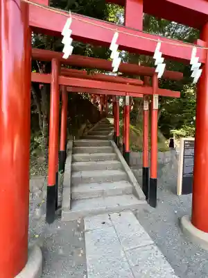鶴岡八幡宮の末社・摂社