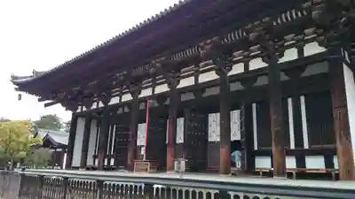 興福寺の本殿・本堂
