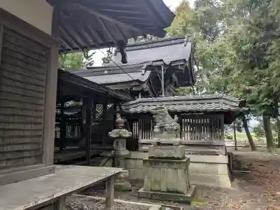 湯次神社の{uncategorized: "未分類", other: "その他", undefined: "問題あり", building: "その他建物", grave: "お墓", sacred_gate: "鳥居", guardian: "狛犬", statue: "像", buddha: "仏像", history: "歴史", nature: "自然", garden: "庭園", animal: "動物", pagoda: "塔", temizu: "手水舎", mountain_gate: "山門・神門", sanctuary: "本殿・本堂", subordinate: "末社・摂社", art: "芸術", scenery: "景色", jizo: "地蔵", ema: "絵馬", goshuin: "御朱印", omikuji: "おみくじ", items: "授与品その他", amulet: "お守り", goshuincho: "御朱印帳", eats: "食事", festival: "お祭り", votive_dance: "神楽", shichigosan: "七五三参", wedding: "結婚式", experience: "体験その他", initially: "初詣", around: "周辺", anti_infection: "感染症対策"}