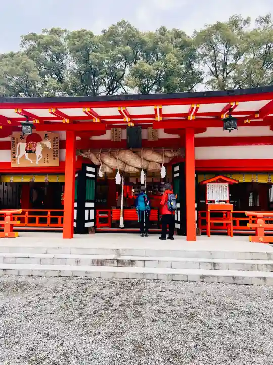 熊野速玉大社の{uncategorized: "未分類", other: "その他", undefined: "問題あり", building: "その他建物", grave: "お墓", sacred_gate: "鳥居", guardian: "狛犬", statue: "像", buddha: "仏像", history: "歴史", nature: "自然", garden: "庭園", animal: "動物", pagoda: "塔", temizu: "手水舎", mountain_gate: "山門・神門", sanctuary: "本殿・本堂", subordinate: "末社・摂社", art: "芸術", scenery: "景色", jizo: "地蔵", ema: "絵馬", goshuin: "御朱印", omikuji: "おみくじ", items: "授与品その他", amulet: "お守り", goshuincho: "御朱印帳", eats: "食事", festival: "お祭り", votive_dance: "神楽", shichigosan: "七五三参", wedding: "結婚式", experience: "体験その他", initially: "初詣", around: "周辺", anti_infection: "感染症対策"}