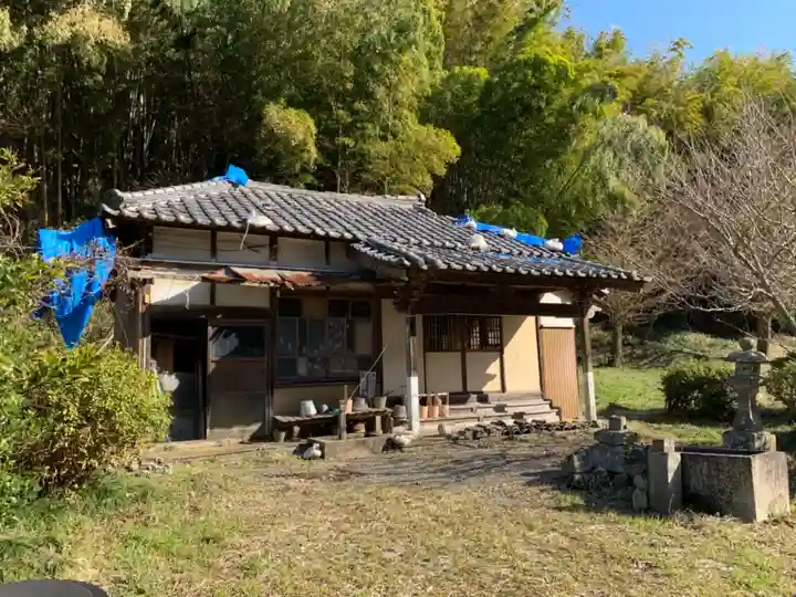 善昌寺(旧勝隆寺)の本殿・本堂