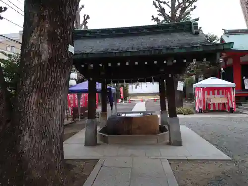 麻布氷川神社の手水舎