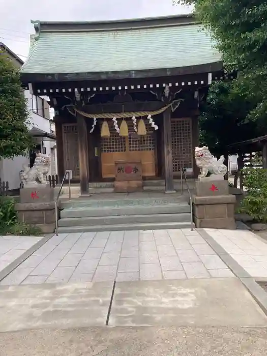 東林間神社の本殿