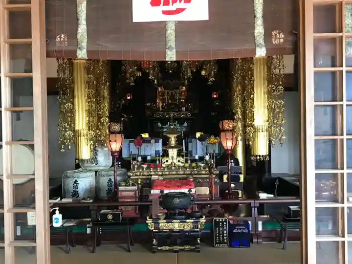 薬王寺の本殿・本堂