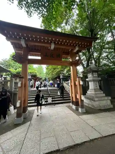 待乳山聖天（本龍院）の{uncategorized: "未分類", other: "その他", undefined: "問題あり", building: "その他建物", grave: "お墓", sacred_gate: "鳥居", guardian: "狛犬", statue: "像", buddha: "仏像", history: "歴史", nature: "自然", garden: "庭園", animal: "動物", pagoda: "塔", temizu: "手水舎", mountain_gate: "山門・神門", sanctuary: "本殿・本堂", subordinate: "末社・摂社", art: "芸術", scenery: "景色", jizo: "地蔵", ema: "絵馬", goshuin: "御朱印", omikuji: "おみくじ", items: "授与品その他", amulet: "お守り", goshuincho: "御朱印帳", eats: "食事", festival: "お祭り", votive_dance: "神楽", shichigosan: "七五三参", wedding: "結婚式", experience: "体験その他", initially: "初詣", around: "周辺", anti_infection: "感染症対策"}