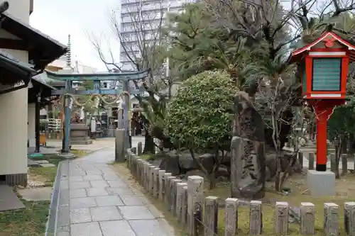 了徳院の鳥居