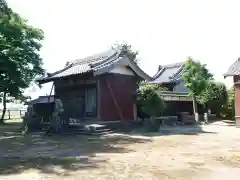 神明社の本殿