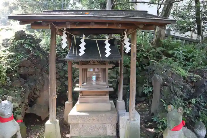 赤坂氷川神社の末社・摂社