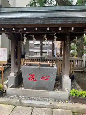 高円寺氷川神社の手水舎
