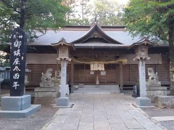 素鵞熊野神社の本殿・本堂