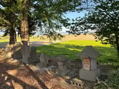月山神社の{uncategorized: "未分類", other: "その他", undefined: "問題あり", building: "その他建物", grave: "お墓", sacred_gate: "鳥居", guardian: "狛犬", statue: "像", buddha: "仏像", history: "歴史", nature: "自然", garden: "庭園", animal: "動物", pagoda: "塔", temizu: "手水舎", mountain_gate: "山門・神門", sanctuary: "本殿・本堂", subordinate: "末社・摂社", art: "芸術", scenery: "景色", jizo: "地蔵", ema: "絵馬", goshuin: "御朱印", omikuji: "おみくじ", items: "授与品その他", amulet: "お守り", goshuincho: "御朱印帳", eats: "食事", festival: "お祭り", votive_dance: "神楽", shichigosan: "七五三参", wedding: "結婚式", experience: "体験その他", initially: "初詣", around: "周辺", anti_infection: "感染症対策"}