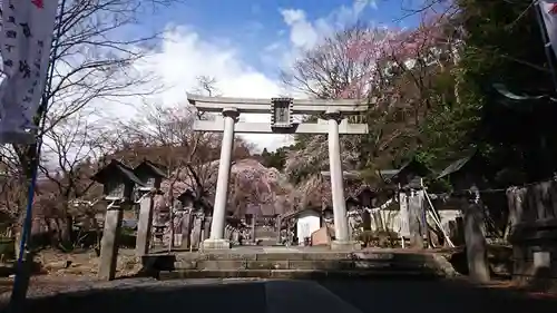 南湖神社の鳥居