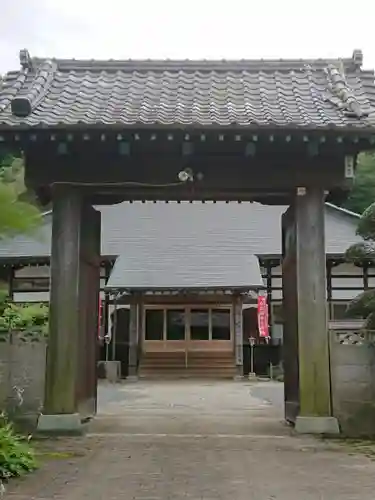 玉泉寺の山門