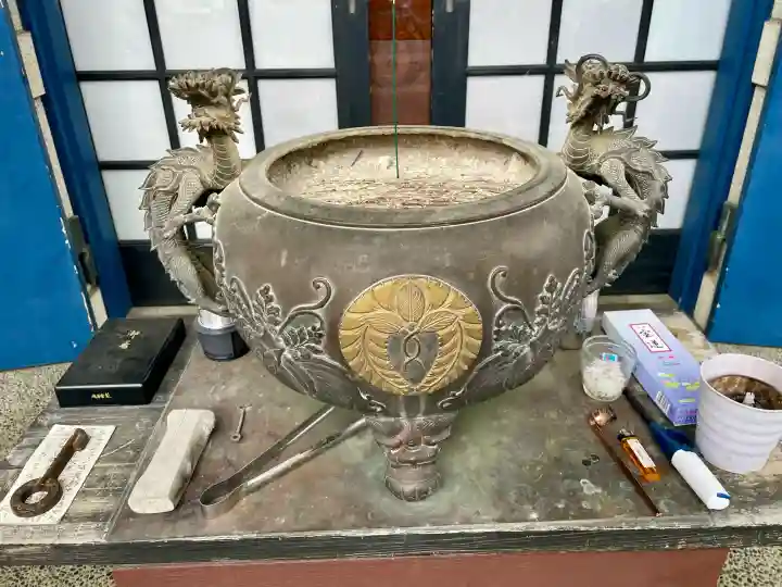 宗善寺の{uncategorized: "未分類", other: "その他", undefined: "問題あり", building: "その他建物", grave: "お墓", sacred_gate: "鳥居", guardian: "狛犬", statue: "像", buddha: "仏像", history: "歴史", nature: "自然", garden: "庭園", animal: "動物", pagoda: "塔", temizu: "手水舎", mountain_gate: "山門・神門", sanctuary: "本殿・本堂", subordinate: "末社・摂社", art: "芸術", scenery: "景色", jizo: "地蔵", ema: "絵馬", goshuin: "御朱印", omikuji: "おみくじ", items: "授与品その他", amulet: "お守り", goshuincho: "御朱印帳", eats: "食事", festival: "お祭り", votive_dance: "神楽", shichigosan: "七五三参", wedding: "結婚式", experience: "体験その他", initially: "初詣", around: "周辺", anti_infection: "感染症対策"}