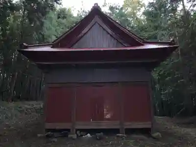 東小高神社の本殿・本堂