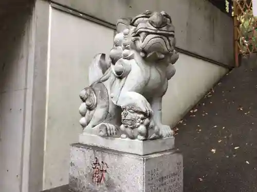 自由が丘熊野神社の狛犬