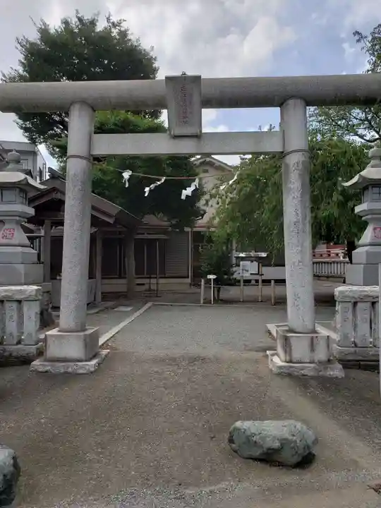 桜森稲荷神社の鳥居