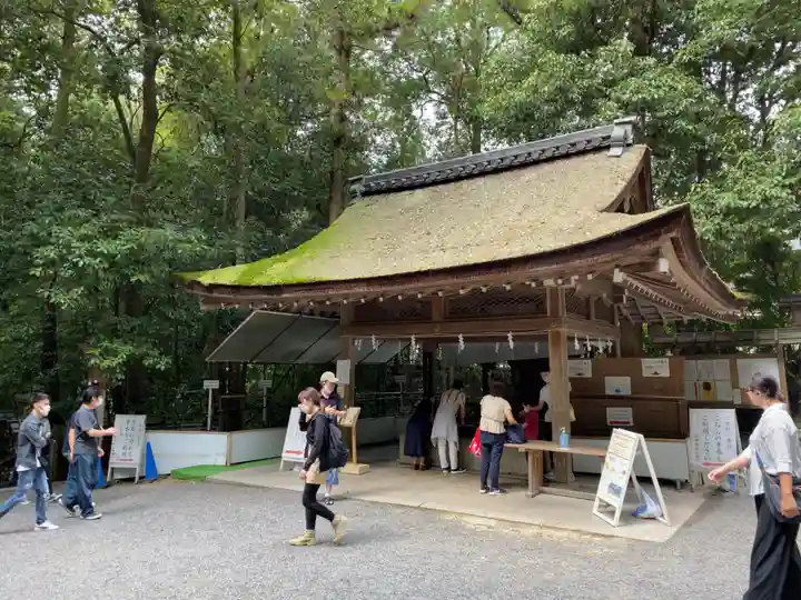 大神神社の手水舎