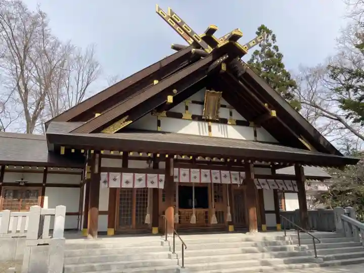 新琴似神社の本殿・本堂