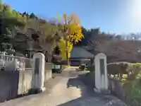 泉汲寺の山門・神門