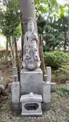 法蓮寺の像