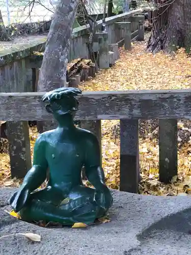 雲八幡宮の狛犬