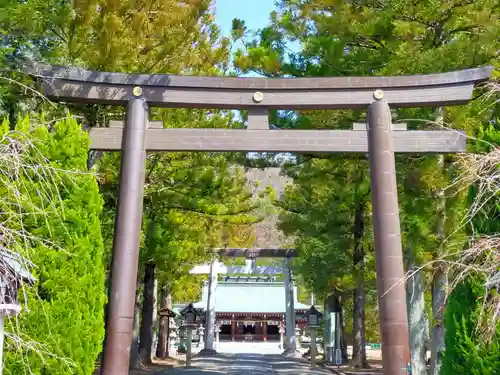 山梨縣護國神社の鳥居