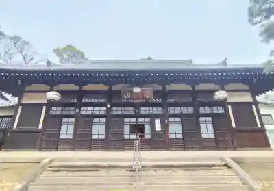 南蔵院の{uncategorized: "未分類", other: "その他", undefined: "問題あり", building: "その他建物", grave: "お墓", sacred_gate: "鳥居", guardian: "狛犬", statue: "像", buddha: "仏像", history: "歴史", nature: "自然", garden: "庭園", animal: "動物", pagoda: "塔", temizu: "手水舎", mountain_gate: "山門・神門", sanctuary: "本殿・本堂", subordinate: "末社・摂社", art: "芸術", scenery: "景色", jizo: "地蔵", ema: "絵馬", goshuin: "御朱印", omikuji: "おみくじ", items: "授与品その他", amulet: "お守り", goshuincho: "御朱印帳", eats: "食事", festival: "お祭り", votive_dance: "神楽", shichigosan: "七五三参", wedding: "結婚式", experience: "体験その他", initially: "初詣", around: "周辺", anti_infection: "感染症対策"}