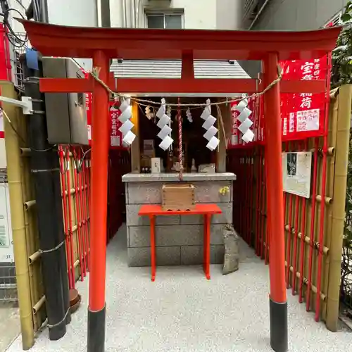 宝童稲荷神社の本殿・本堂